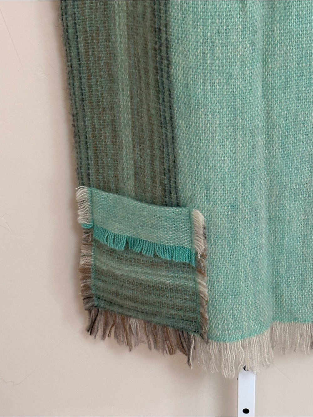 Ateljé Carding Bjursås Handwoven Mohair Blend Fringe Scarf Shawl Mint Green 64” - Picture 4 of 5